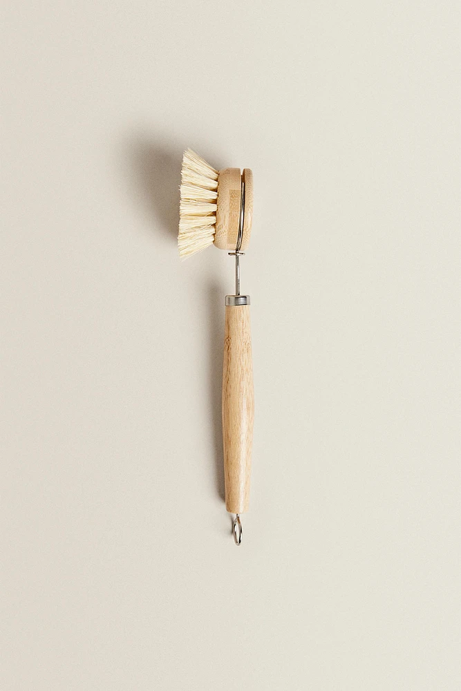 WOODEN TABLEWARE BRUSH