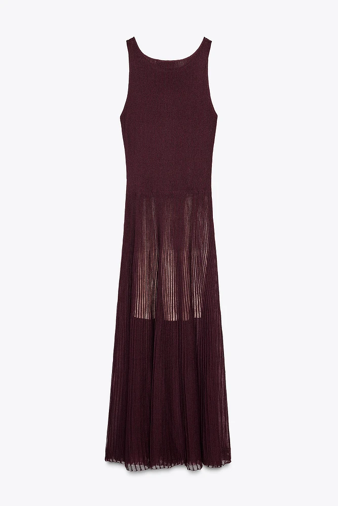 ROBE LONGUE EN MAILLE CÔTELÉE