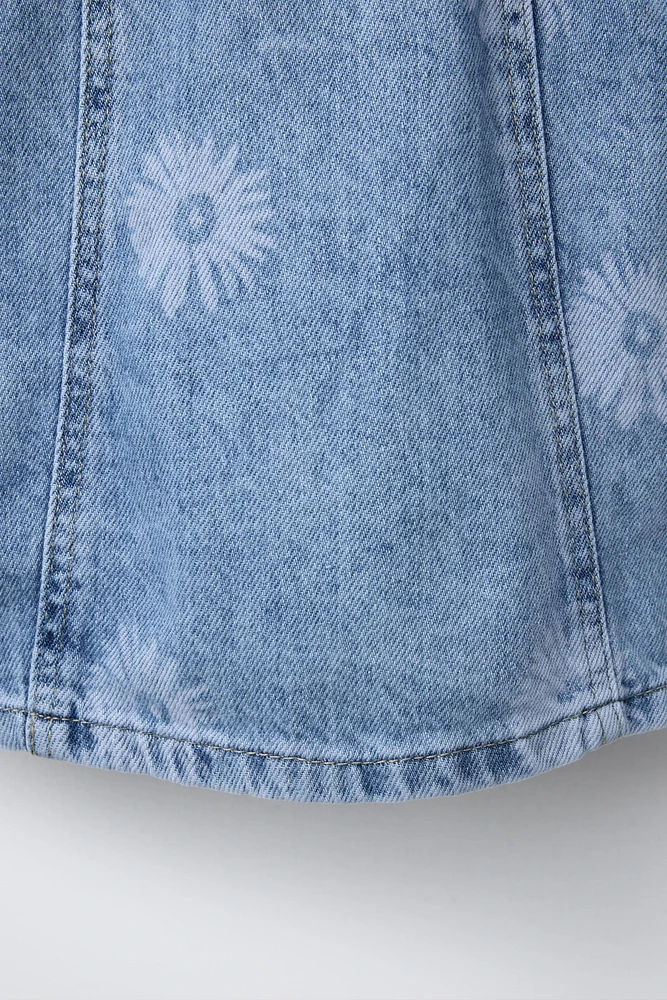 FLORAL PRINT DENIM TOP