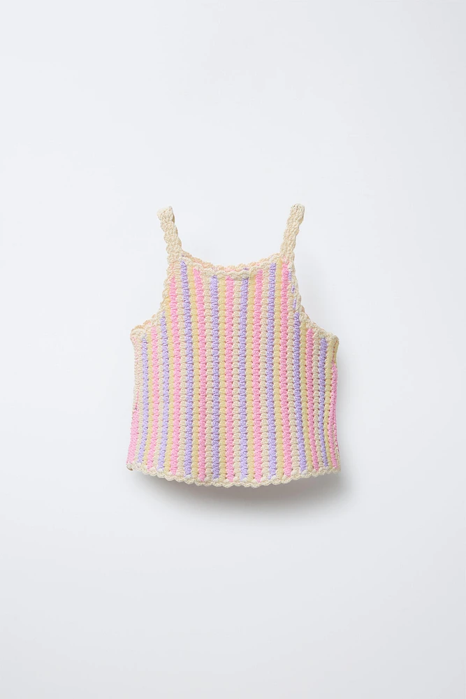 TOP EN MAILLE RAYURES