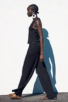 STRUCTURED VEST TOP