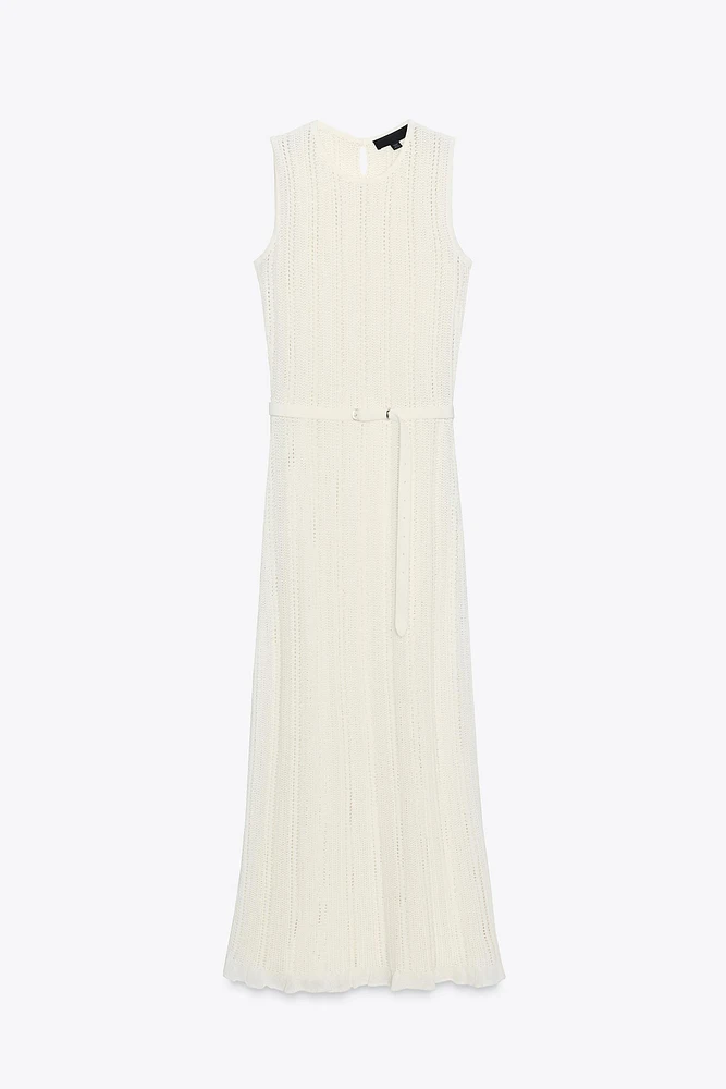 ROBE MIDI EN MAILLE POINTELLE CEINTURE