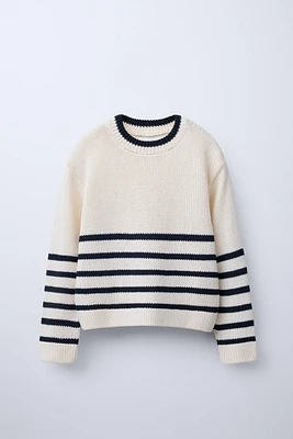 STRIPED KNIT SWEATER