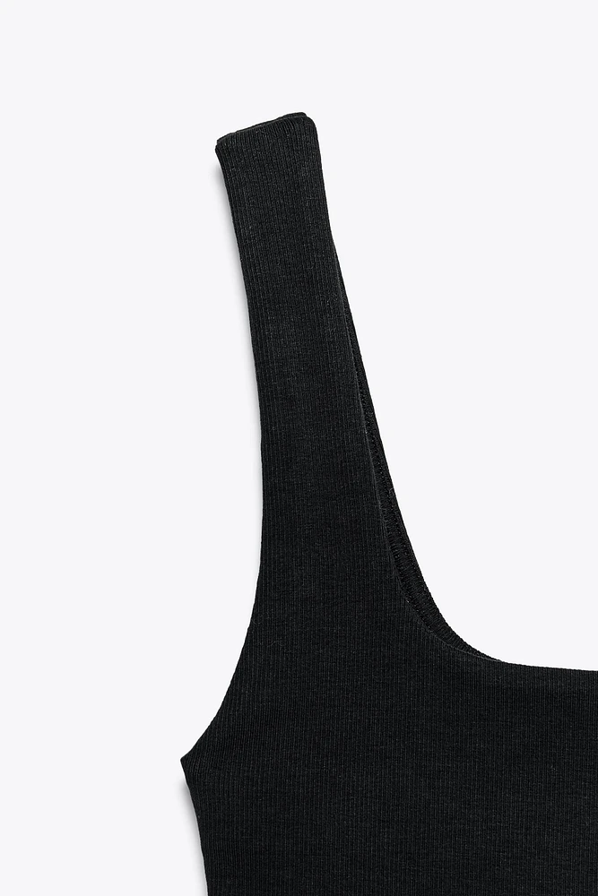 WIDE STRAP TANK TOP