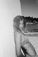 HAUT DE BIKINI À ARMATURES RAYURES
