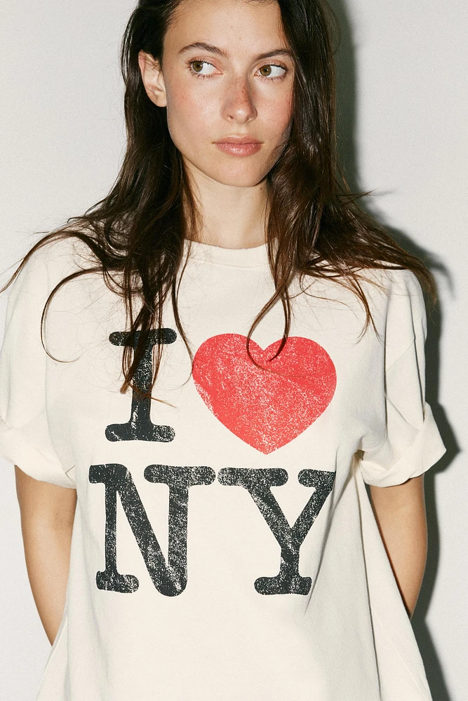 NY® WASHED EFFECT T-SHIRT
