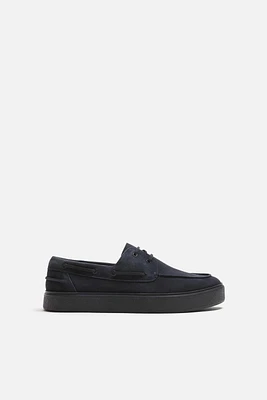 CASUAL LEATHER DECK SHOES