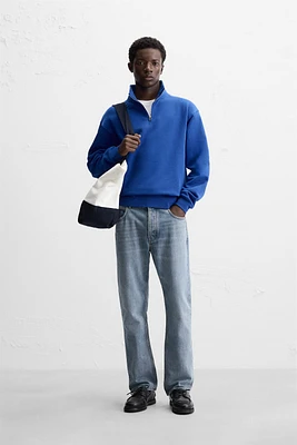 BASIC QUARTER-ZIP SWEATSHIRT