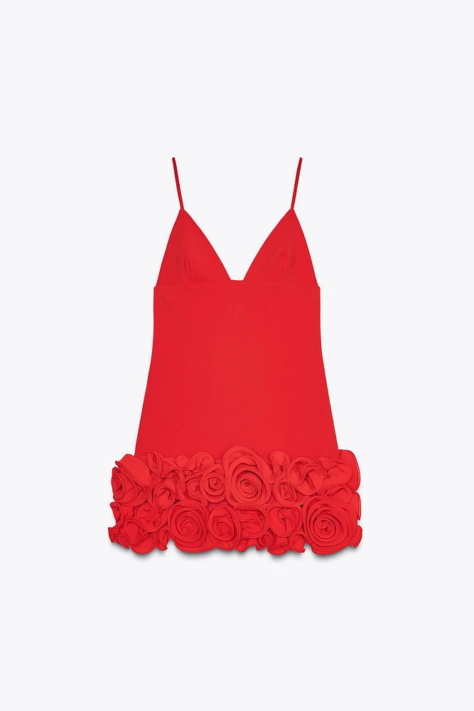 SHORT EMBOSSED FLORAL DRESS