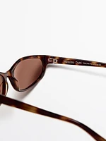 Lunettes de soleil ovales petit format
