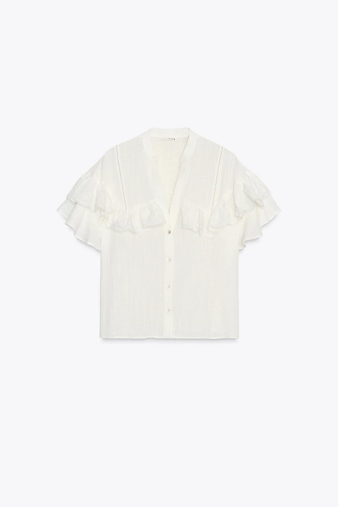 SHORT SLEEVE RUFFLE BLOUSE
