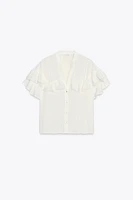 SHORT SLEEVE RUFFLE BLOUSE