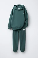 SWEATSHIRT AND JOGGER PANTS MATCHING SET