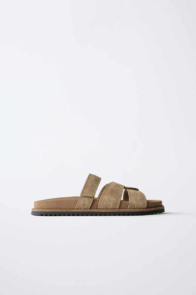 EMBROIDERED LEATHER SANDALS