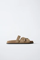 EMBROIDERED LEATHER SANDALS