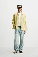 CONTRASTING STRIPED SHIRT
