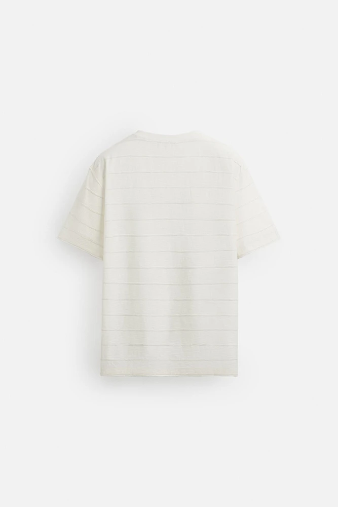 STRIPED IRREGULAR TEXTURED T-SHIRT