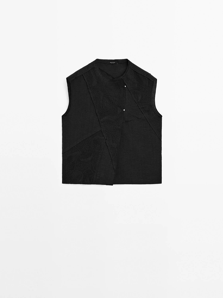 Veste sans manches brodée