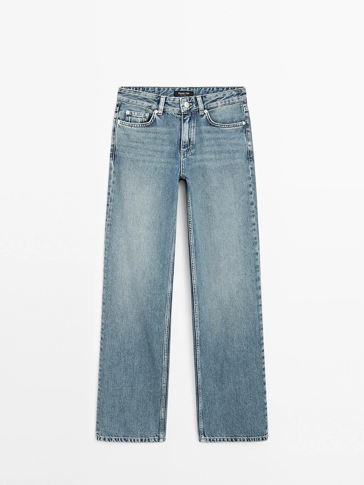 Low-rise straight-leg jeans