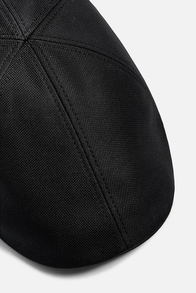 TEXTURED BERET