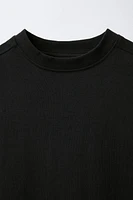 PLAIN SLEEVELESS T-SHIRT WITH LABEL