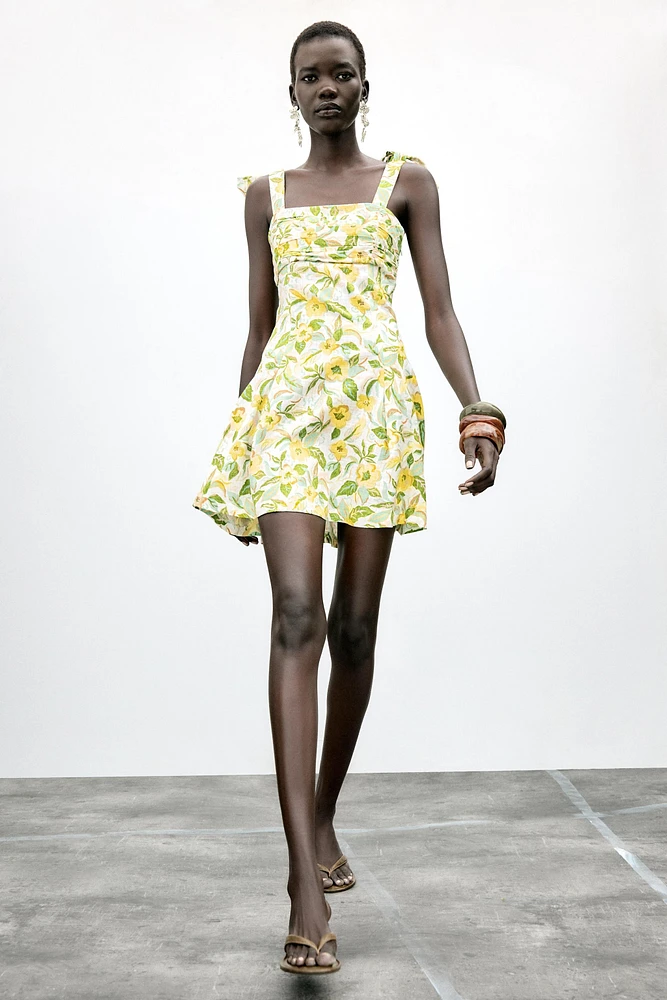 ROBE COURTE AVEC LIN IMPRIMÉ