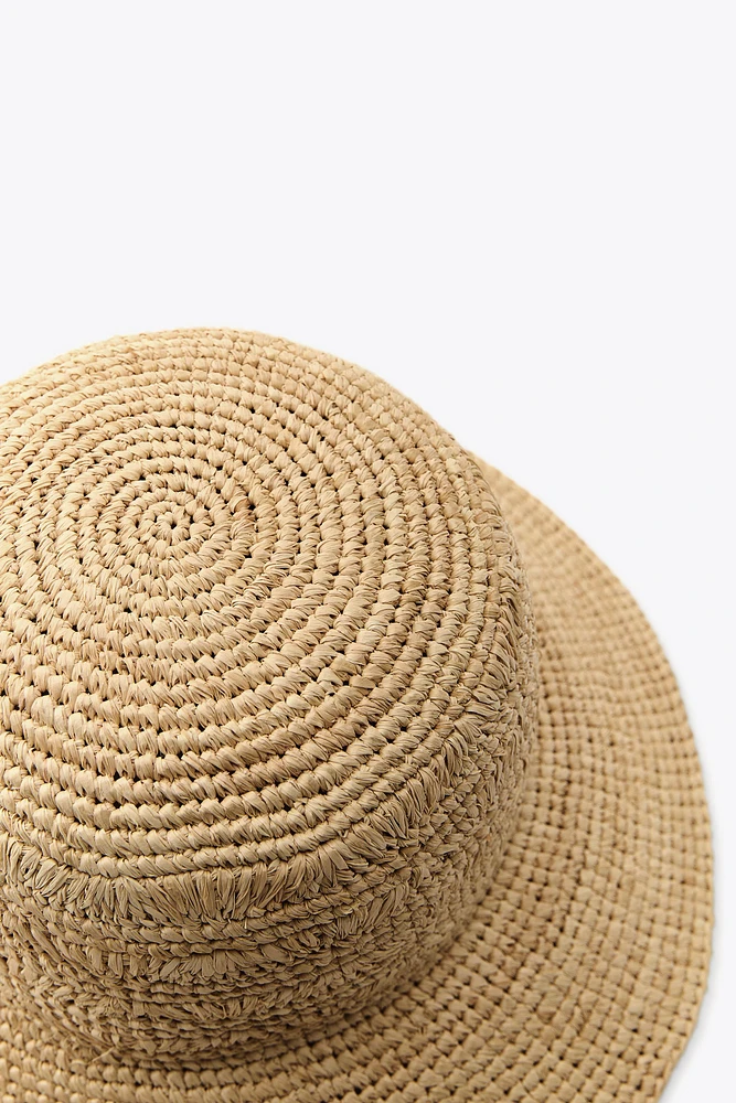 CHAPEAU BOB TRESSÉ