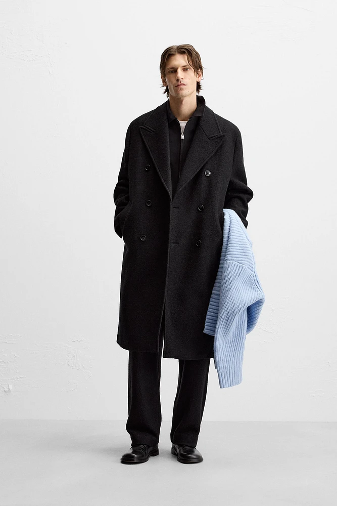 TEXTURED BOUCLÉ WOOL COAT