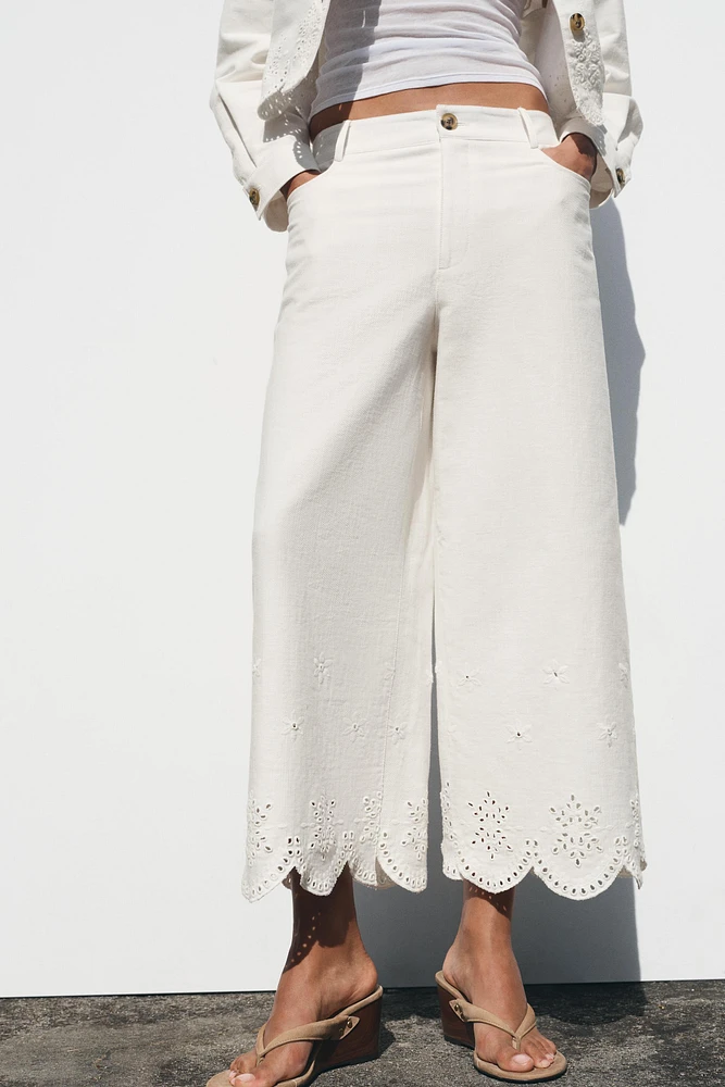 PANTALON JUPE-CULOTTE BRODERIES AJOURÉES