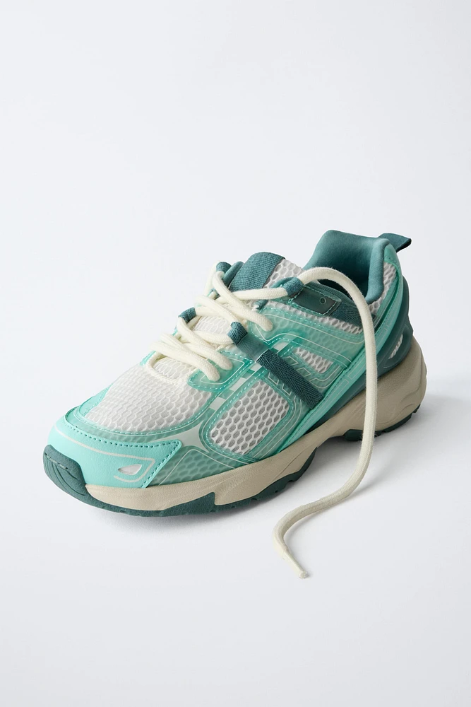 MULTI-PIECE SNEAKERS