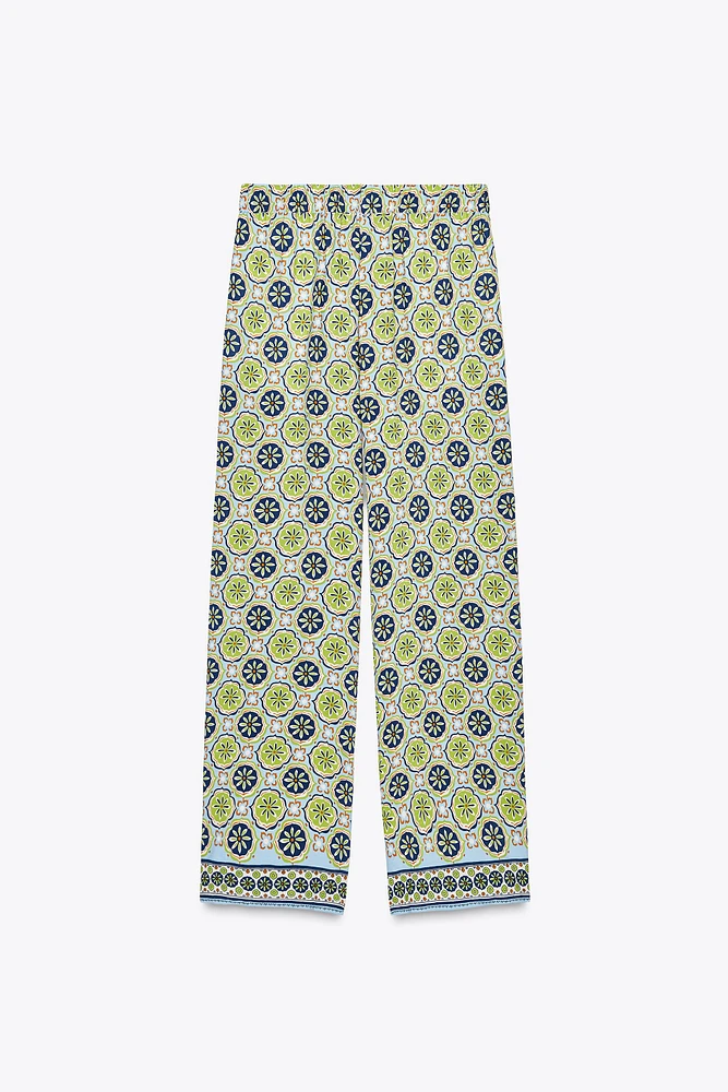 PANTALON LARGE IMPRIMÉ