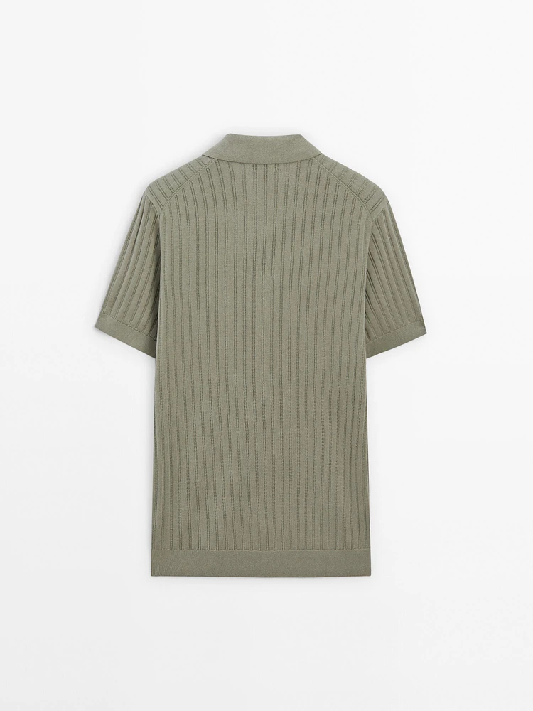 Ribbed knit polo collar sweater