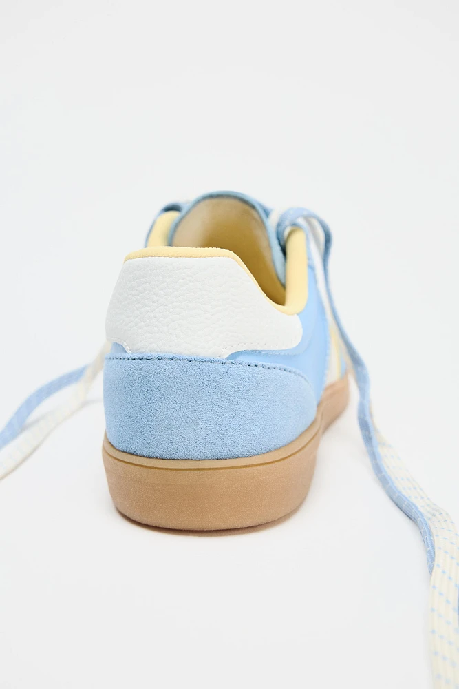 BASKETS COULEURS