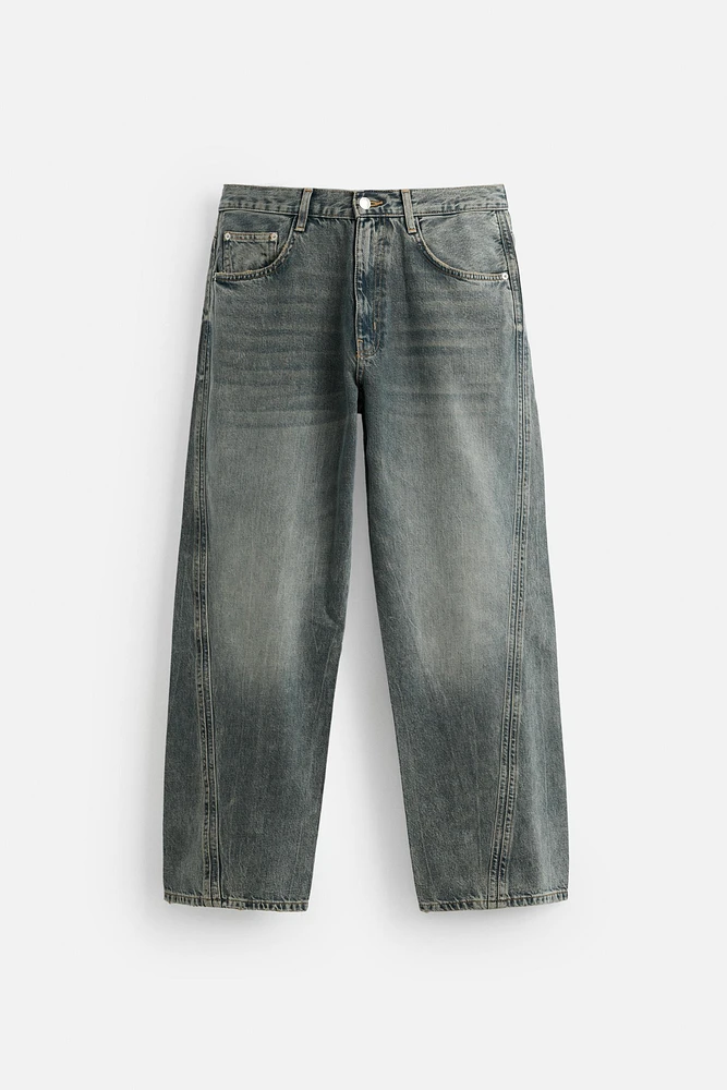 BAGGY FIT JEANS WITH SEAMS