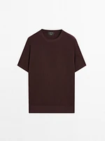 Textured knit short sleeve T-shirt