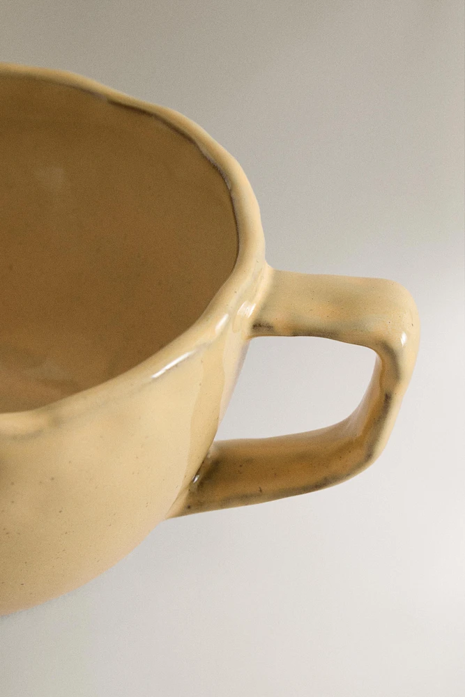 STONEWARE MUG WITH DESIGNS