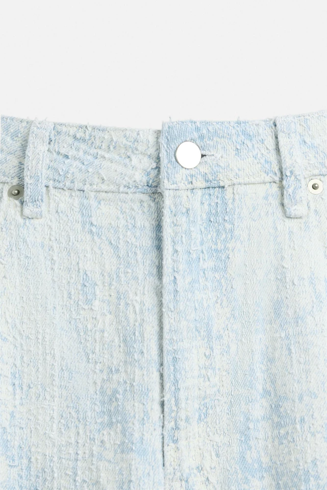 JEAN COUPE BAGGY FINI GRATTÉ