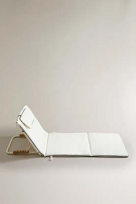FOLDING FLOOR BEACH LOUNGER