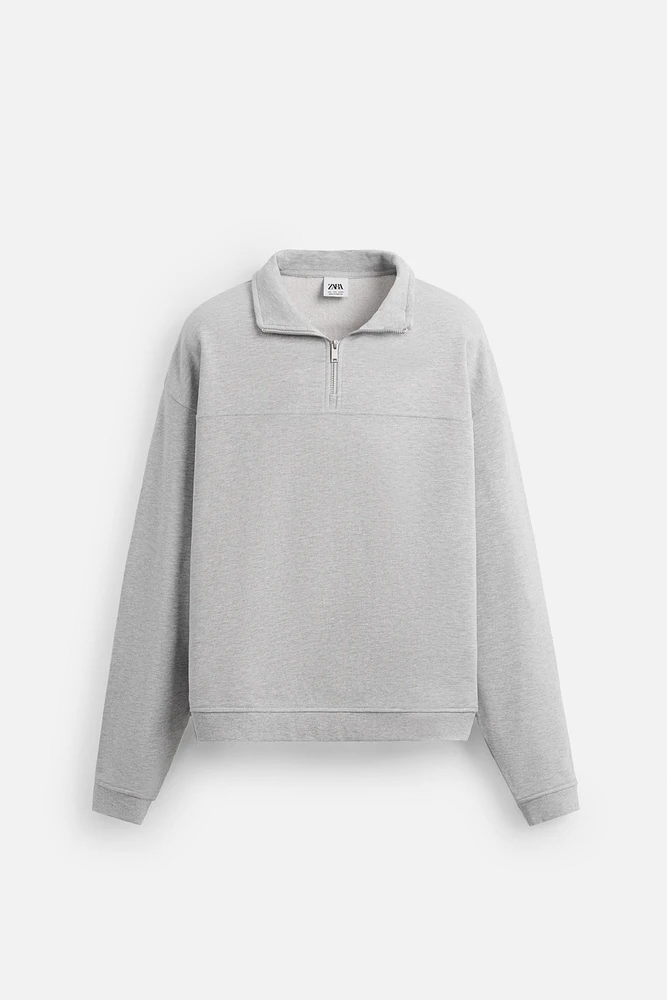 QUARTER-ZIP SWEATSHIRT