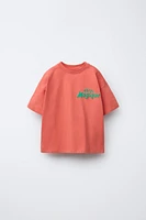 T-SHIRT IMPRIMÉ HÔTEL MAGIQUE © X ZARA