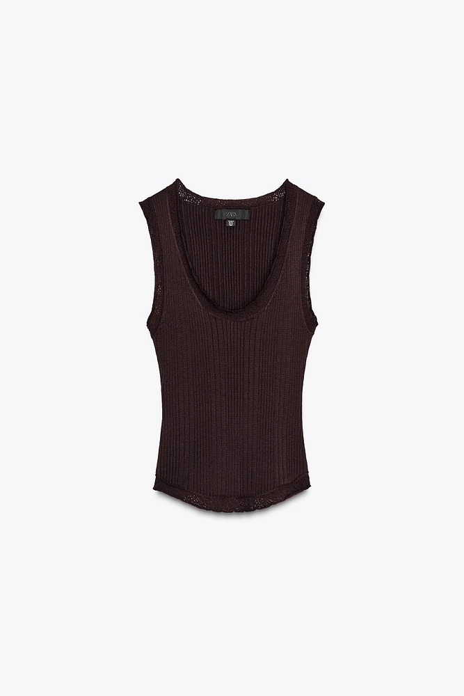 RIBBED KNIT TOP