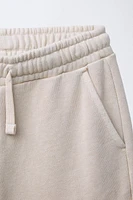 GRAFFITI CARGO PLUSH SHORTS