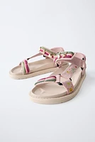 DETAILED CASUAL SANDALS