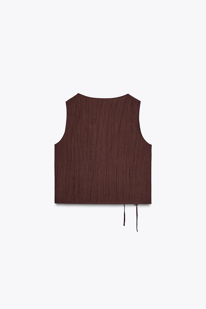 WRINKLE-EFFECT TOP VEST