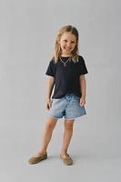 HEART POCKET DENIM SHORTS