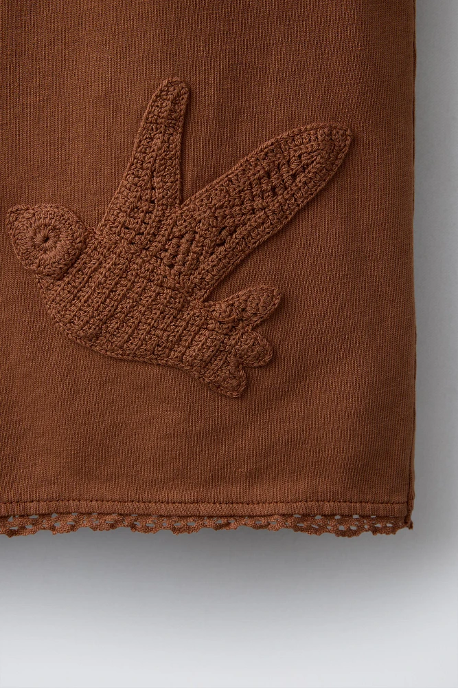 HAUT OISEAU EN MAILLE CROCHET