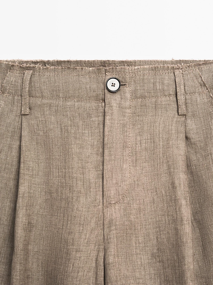 Flowing 100% linen trousers with darts