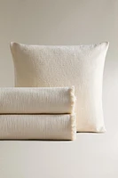 TEXTURED BEDSPREAD