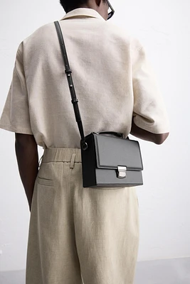 CROSSBODY BOX BAG