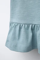 BACK RUFFLE T-SHIRT